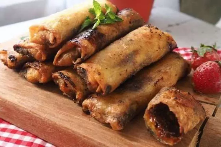 Asal Usul Lumpia Coklat Lumer