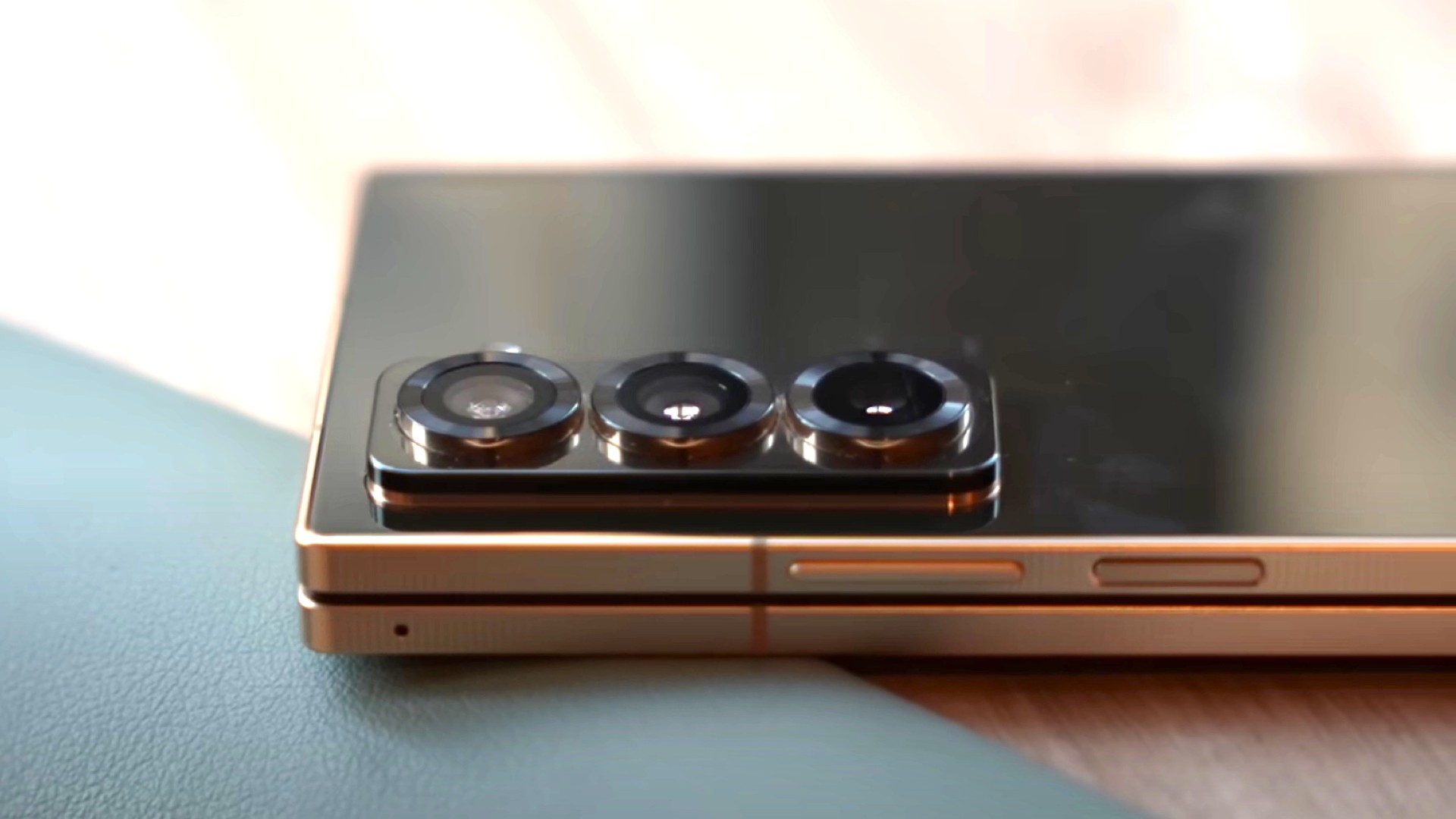 Performa Tak Terbendung dengan Kecerdasan Buatan Terintegrasi