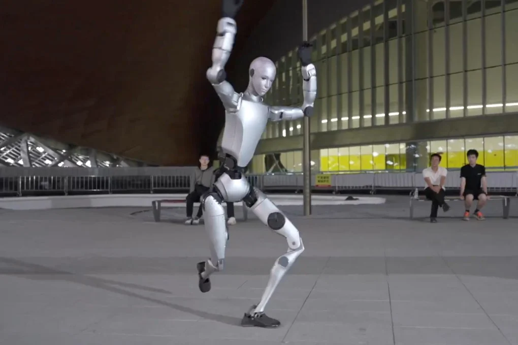 Robot Humanoid H2 Plus