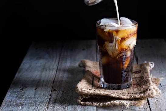 Mengenal Karakter Es Kopi Susu yang Segar